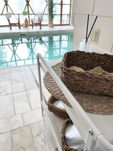 Bazén v ubytování Mullsjö Hotell & Konferens nebo v jeho okolí