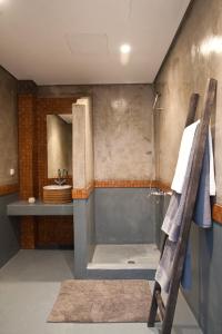 Koupelna v ubytování Mykonos Cloud White Villa