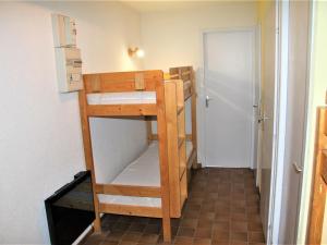Appartement La Clusaz, 2 pièces, 6 personnes - FR-1-459-175 객실 이층 침대