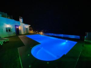 Basen w obiekcie Villa Los Altos, La Herradura, Almuñecar lub w pobliżu