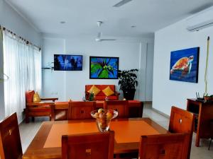 TV a/nebo společenská místnost v ubytování Hotel La Estrella Polar