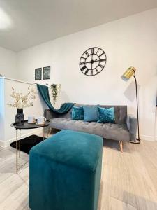 New Studio Apt Central》Private》 Free Parking》WiFi的休息区