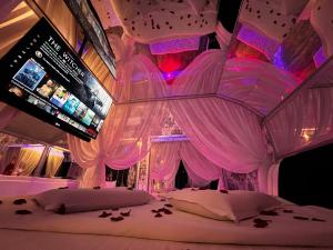 Ảnh trong thư viện ảnh của Anadi Hotel Boutique ONLY ADULT ở Braşov
