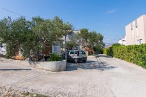 Fotografia z galérie ubytovania Apartment in Slatine with terrace, air conditioning, WiFi (4789-1) v Trogiri