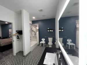 Kupatilo u objektu Grand Villa Inn Galleria