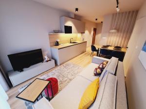 Kuchyňa alebo kuchynka v ubytovaní Apartament D2 Karpatia - 5D Apartamenty