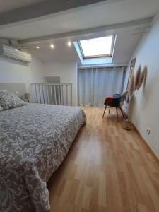 Postel nebo postele na pokoji v ubytování L'Abri Côtier, l'appart 60m2, 1 chb avec terrasse