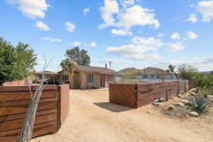 Galeriebild der Unterkunft The Desert Nomad Retreat in Joshua Tree Village in Joshua Tree