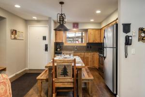 Η κουζίνα ή μικρή κουζίνα στο SNOW FLOWER 032 condo