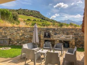 En generel udsigt til bjerge eller udsigt til bjerge taget fra feriehuset + 11 billeder