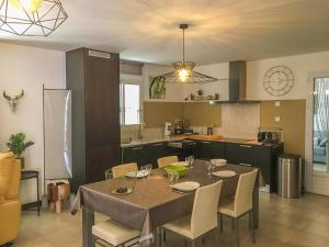 Køkken eller tekøkken på De la Plaine