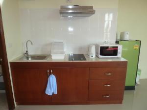 Imagen de la galería de Gib Apartment, en Surin 3 fotos más