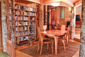 Library in the country house