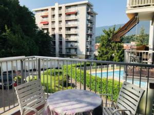 Fotografia z galérie ubytovania Charmant T1 Bis de 35m² avec Terrasse Sud/Est, Parking Privé, Piscine et Tennis - Aix-les-Bains - FR-1-555-80 v destinácii Aix-les-Bains