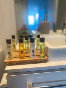 Φωτογραφία από το άλμπουμ του Southbank Serenity 2BR, FREE Parking, and Wi-Fi στη Μελβούρνη