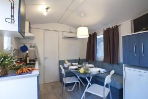 Köök või kööginurk majutusasutuses Camping Serenissima