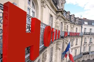 O edifício em que o hotel se localiza