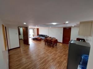 Kuchyň nebo kuchyňský kout v ubytování 456 Hotel