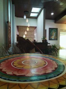 Gallery image of Barefoot Inn Kandy in Kandy