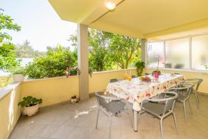 Balkón nebo terasa v ubytování Apartman Petra 5
