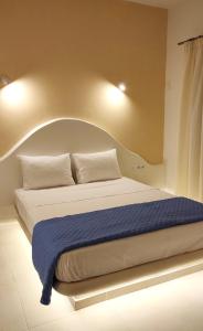 Postel nebo postele na pokoji v ubytování Aelia Mare Apartments Nr2