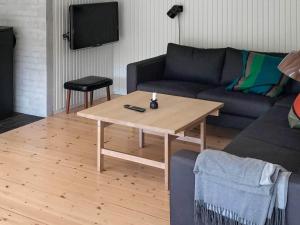 Et opholdsområde på 6 person holiday home in Fjerritslev