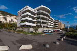 Budynek, w którym mieści się apartament