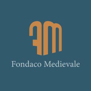ヴェローナにあるFondaco Medievaleの新ロゴ