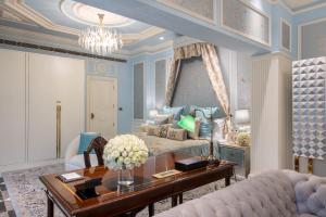Posezení v ubytování The Claridges New Delhi