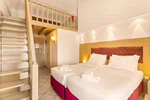 Gallery image of Kalogria in Stoupa +124 photos