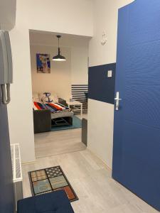 Posteľ alebo postele v izbe v ubytovaní City Center Apartman 2. Nagykanizsa