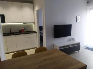 Kuchyňa alebo kuchynka v ubytovaní Apartament Lenka