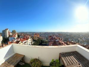 Imagem da galeria de Sintra T3 duplex w magnificent views and balcony in Tapada das Mercês em Algueirão