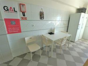 Imagem da galeria de Sintra T3 duplex w magnificent views and balcony in Tapada das Mercês em Algueirão