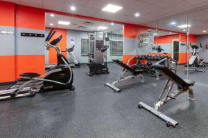 Fitness centrum a/nebo fitness zařízení v ubytování Wingate by Wyndham - DFW North