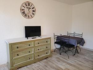 Fotografia z galérie ubytovania Agreable studio cabine-village malibu v destinácii Canet-en-Roussillon + 5 fotografií