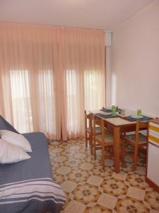 A bed or beds in a room at Splendid flat with terrace - Beahost Rentals