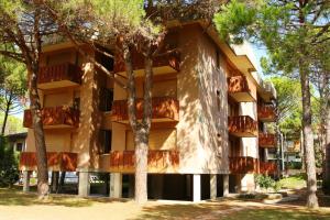 The building in which Az apartmant is located