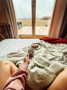Posteľ alebo postele v izbe v ubytovaní Jurty Glamping