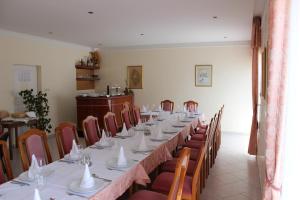 Restaurace v ubytování Villa Anggela