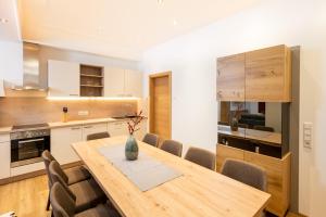 Eldhús eða eldhúskrókur á Kuckuck Hinterthal - Appartements