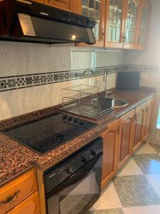 Η κουζίνα ή μικρή κουζίνα στο Apartamento Parque II