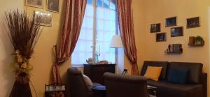 Posezení v ubytování Hôtel Le Siècle