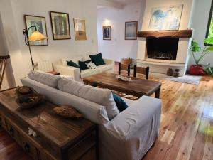 Uma área de estar em Casa Lopez
