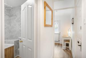 Vannituba majutusasutuses Harbour Steps +15 fotot