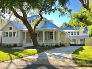 Budova, kde se prázdninový dům nachází