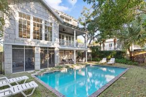 Bazén v ubytování Shore am Happy - 4209 Eighth Street nebo v jeho okolí