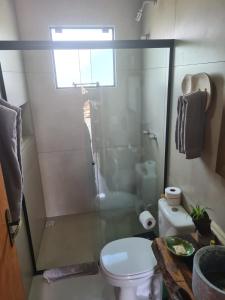 Um banheiro em Refúgio dos Coiotes