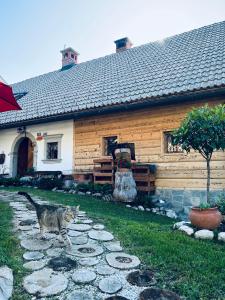 Zahrada ubytování Apartmaji Katrnjek