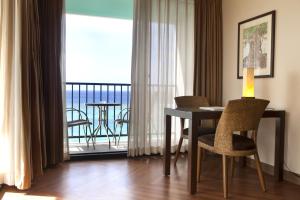 Balkón nebo terasa v ubytování Guam Reef Hotel